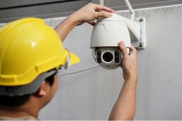 Top Considerations for Installing Security Cameras_ Securing Your Premises